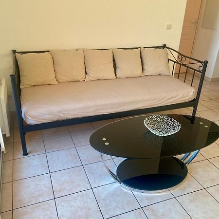 شقة Apparemment Lumineux Proche De La Mer بزييه المظهر الخارجي الصورة